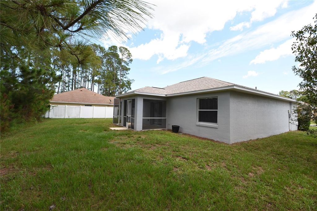 Photo of 19 Burning Ember Lane, Palm Coast, FL 32137 (MLS # FC317583)
