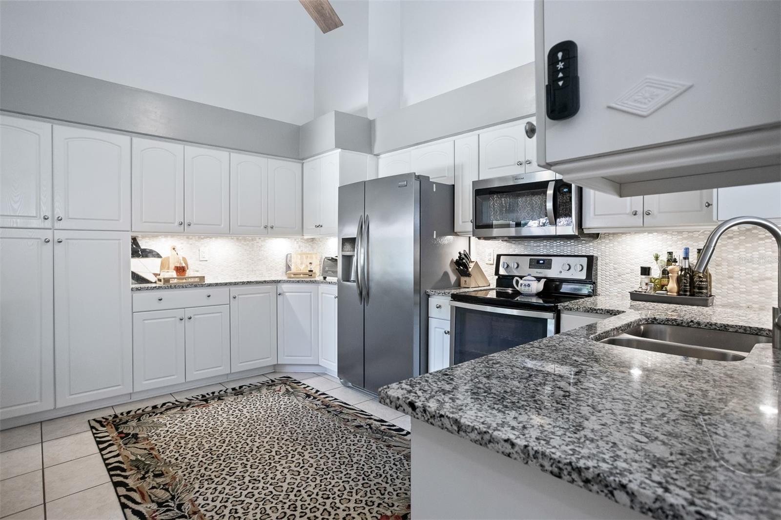 4042 MERMOOR COURT