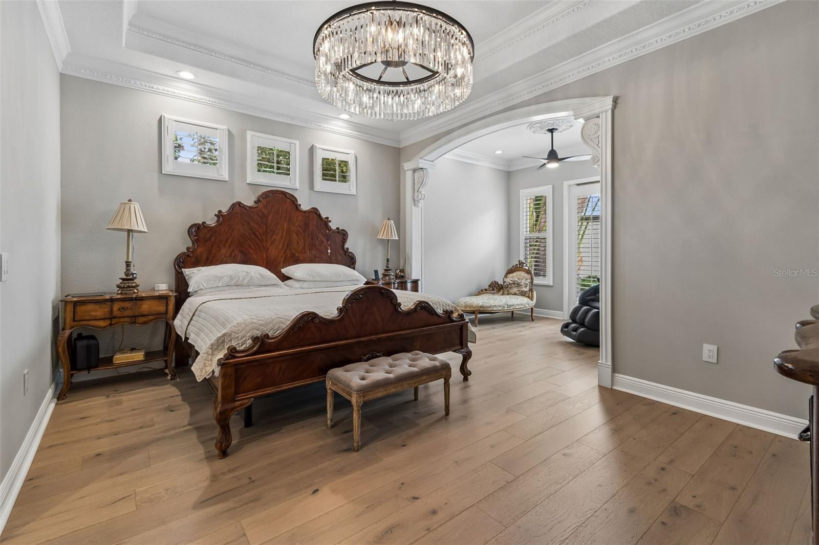 CHAMPIONS CLUB - Residential