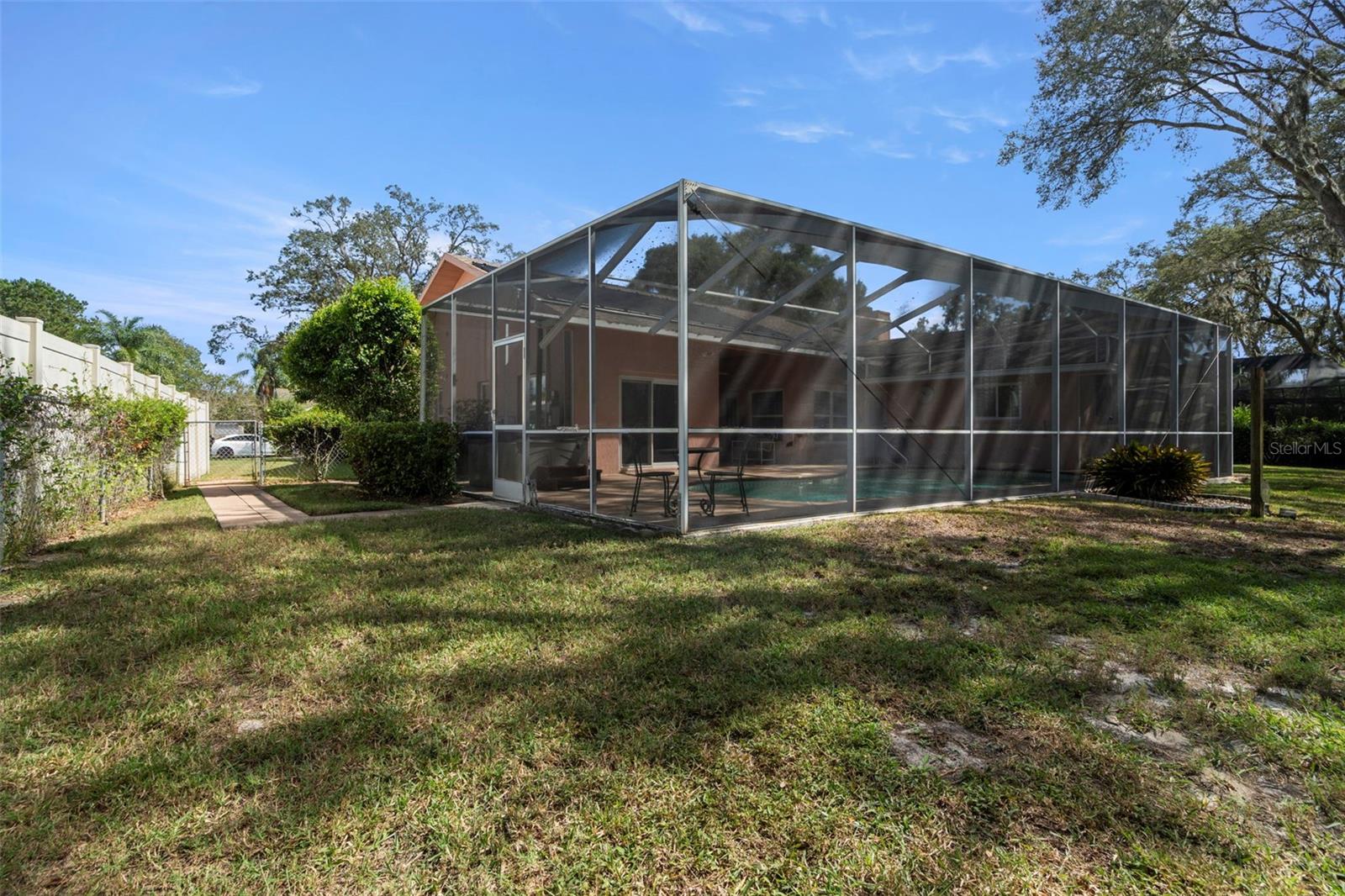 PLANTATION - Residential