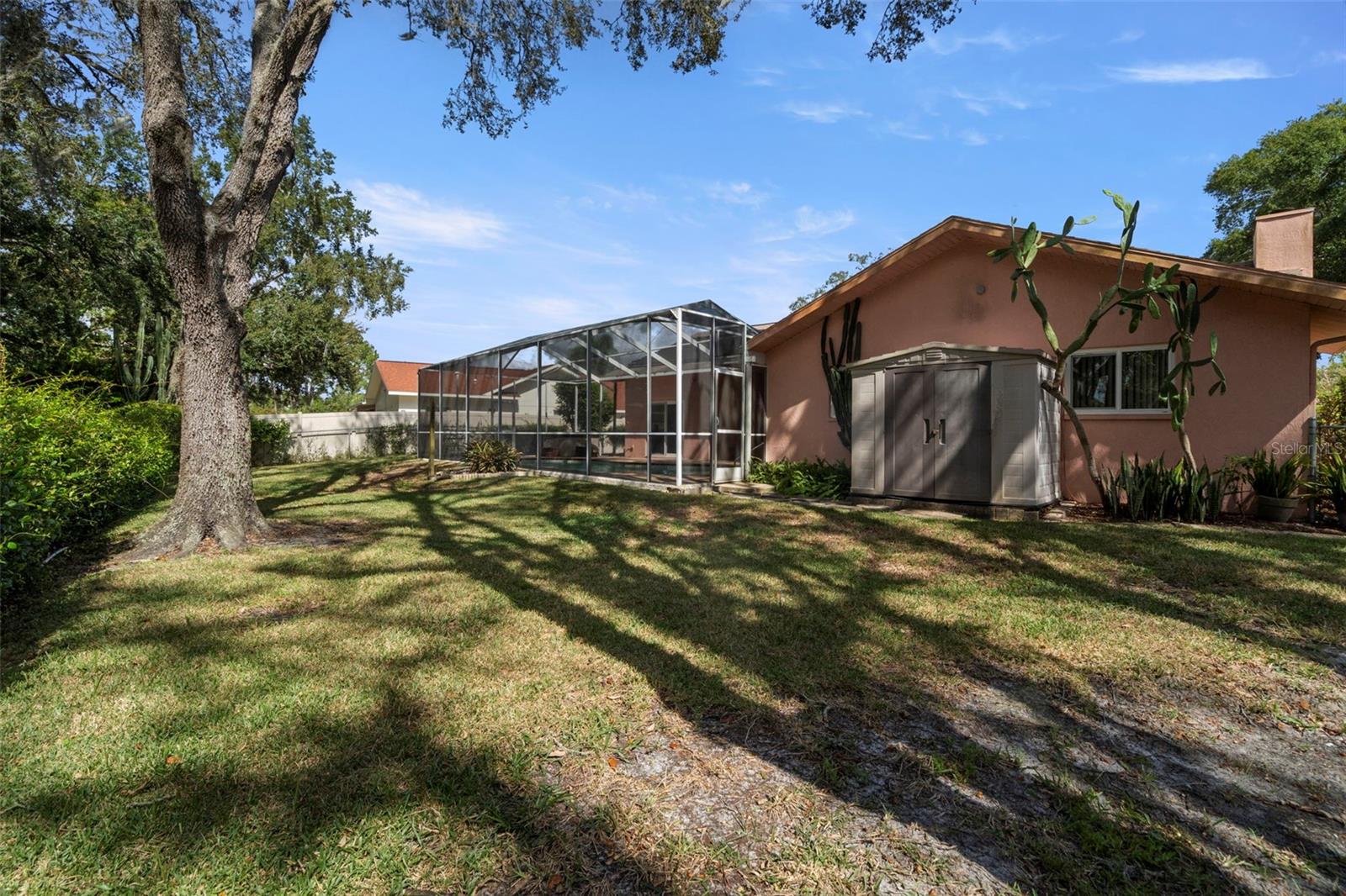 PLANTATION - Residential
