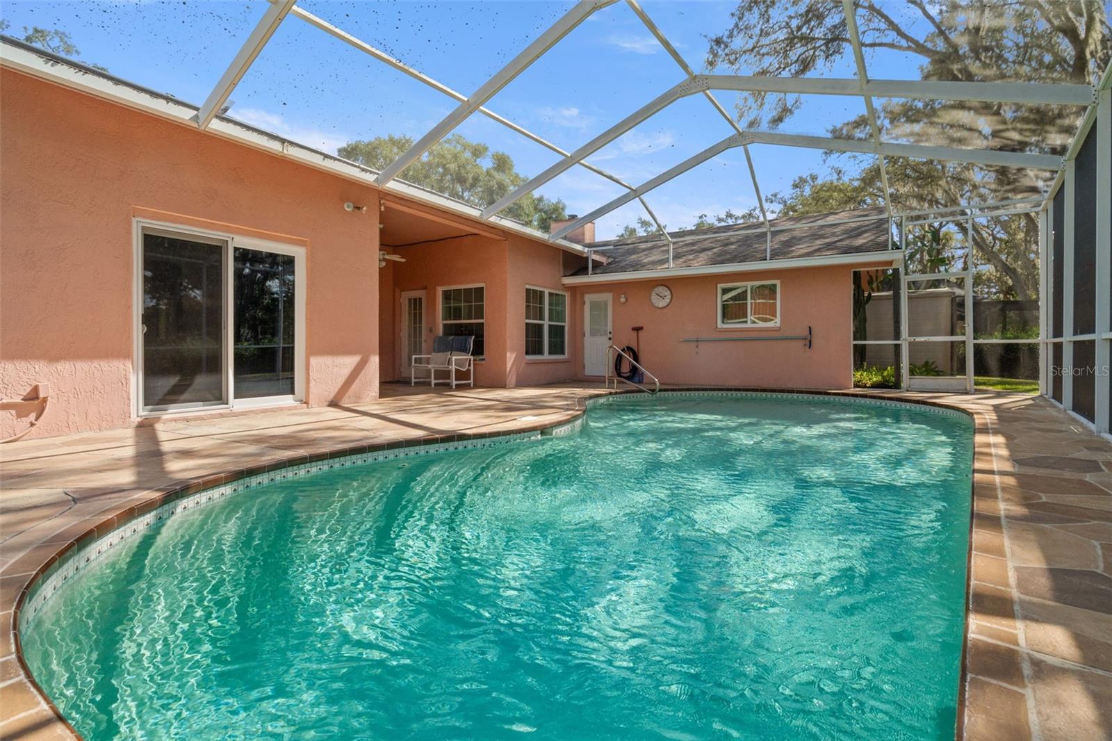 PLANTATION - Residential