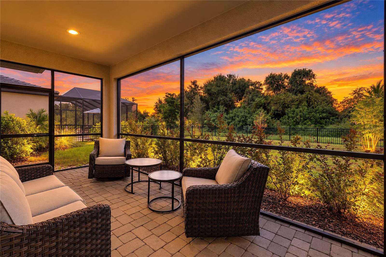 5026 SARATOGA SPRINGS RUN, BRADENTON, FL, 34211 1 5026 SARATOGA SPRINGS RUN