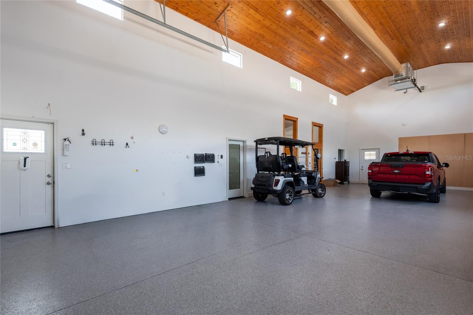 6757 AMANDA VISTA CIRCLE