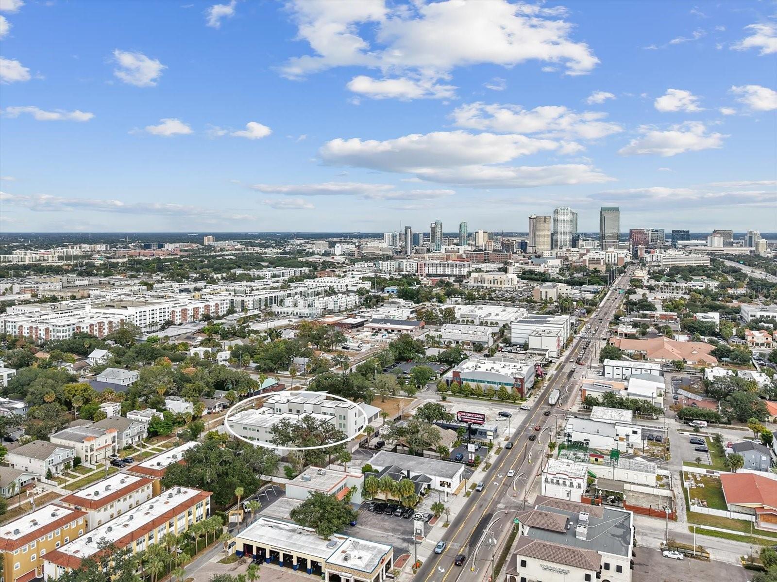 1910 URBAN NORTH TWNHMS - Residential