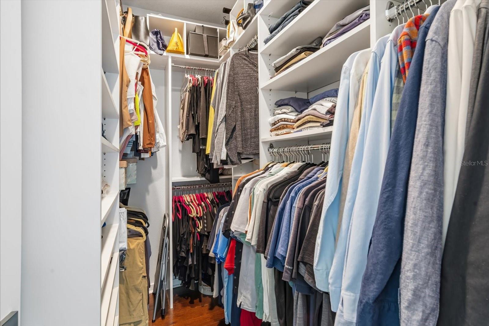 1910 URBAN NORTH TWNHMS - Residential