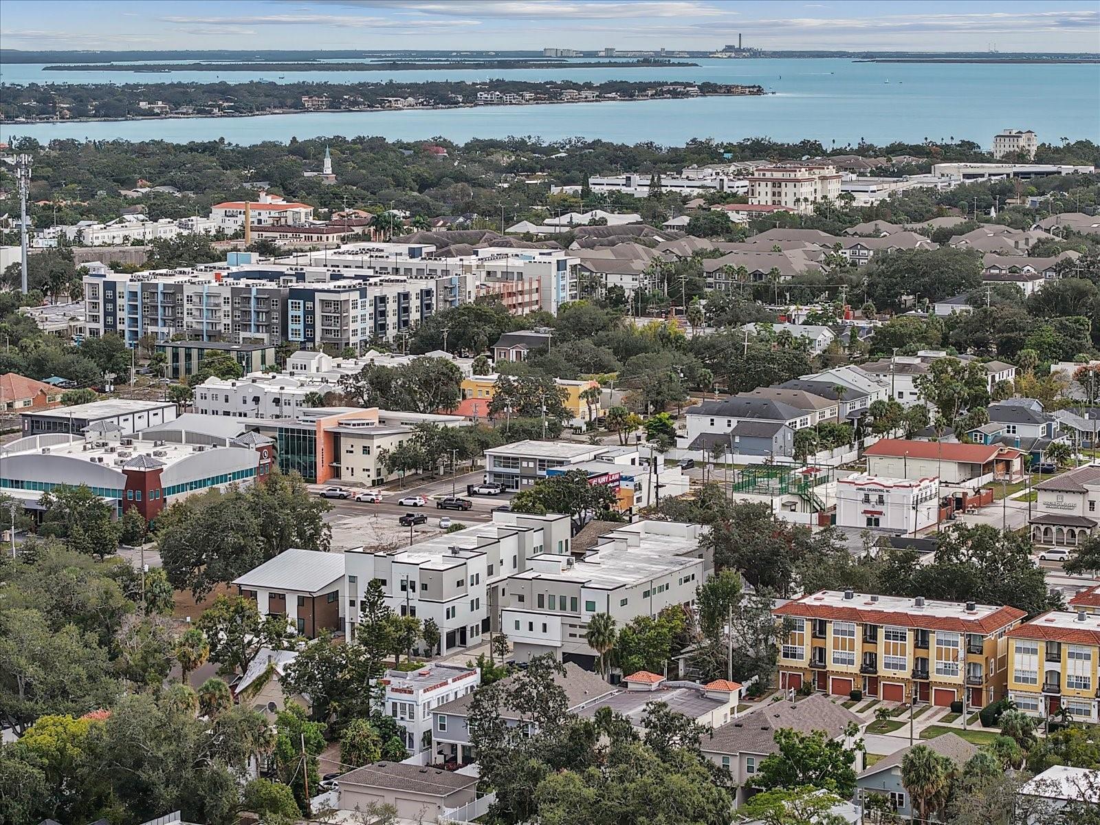 1910 URBAN NORTH TWNHMS - Residential
