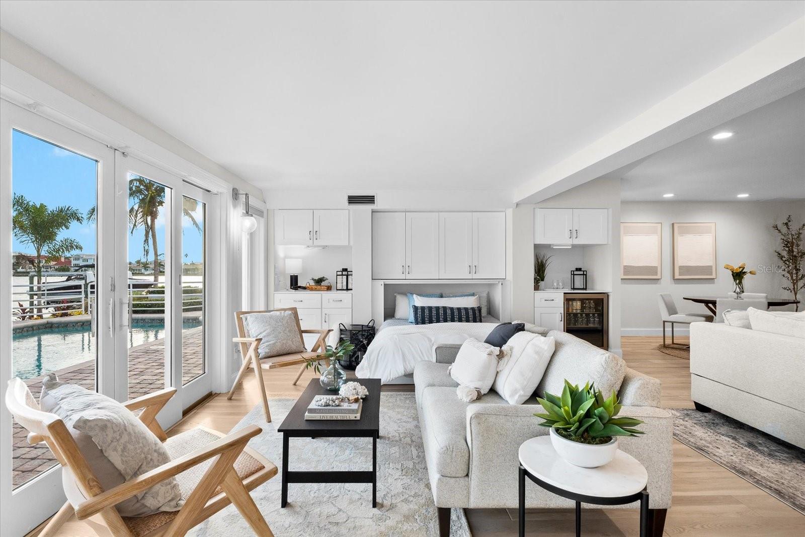 HOWARD ESTATES - Residential