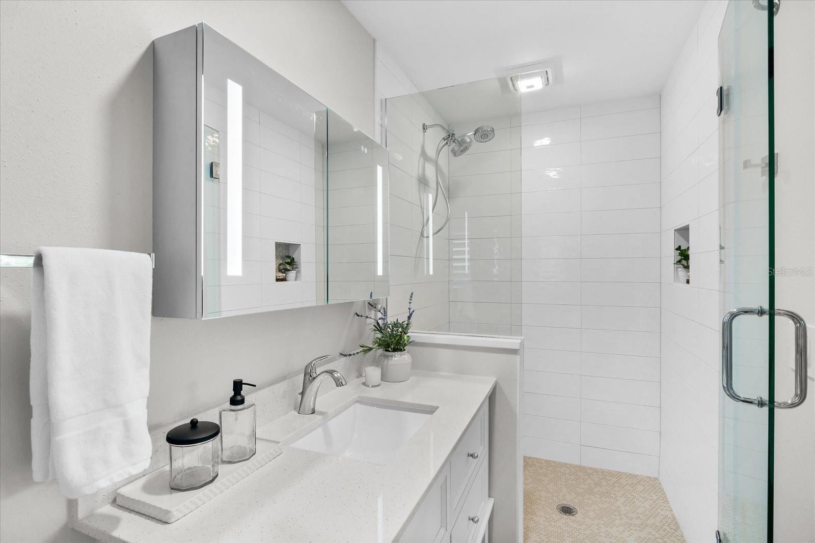 HOWARD ESTATES - Residential