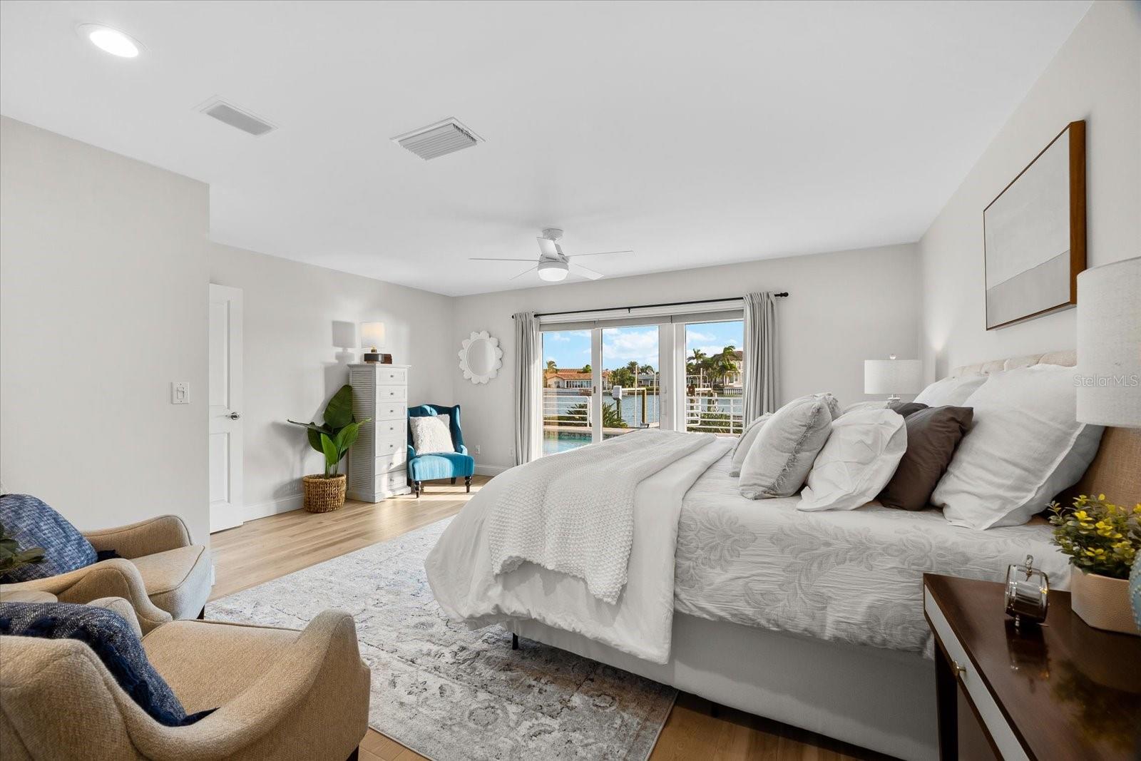 HOWARD ESTATES - Residential