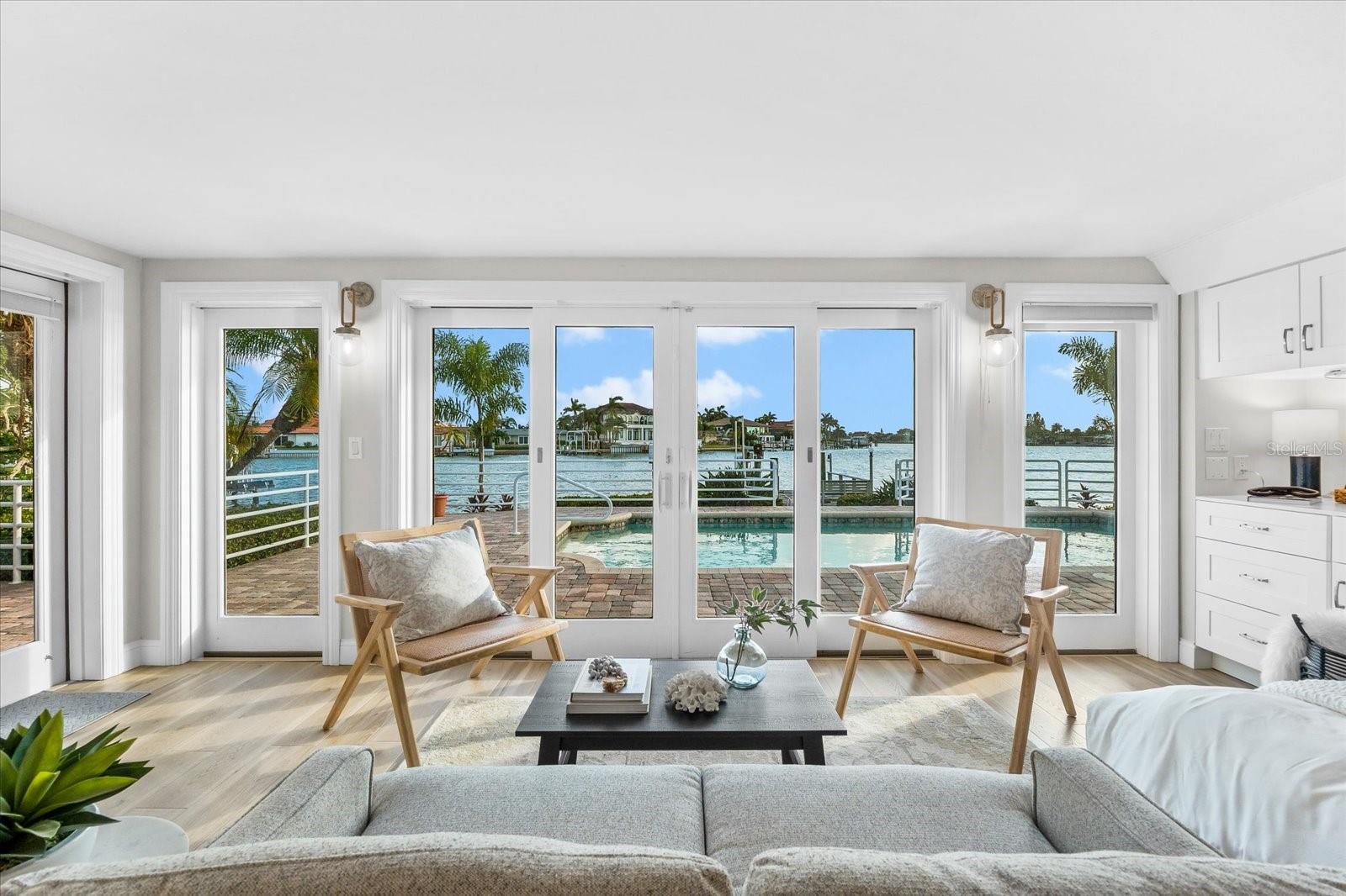 HOWARD ESTATES - Residential