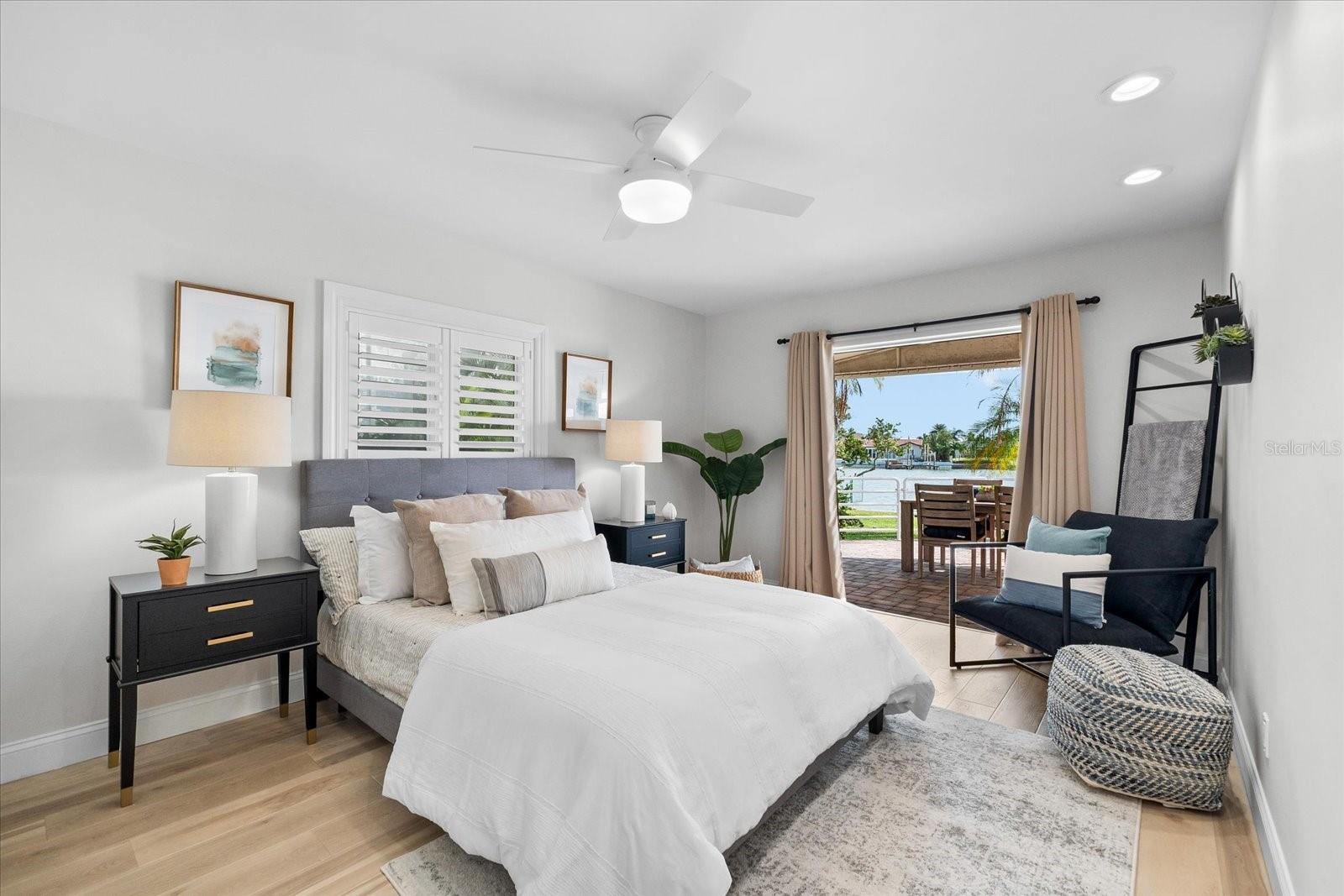 HOWARD ESTATES - Residential