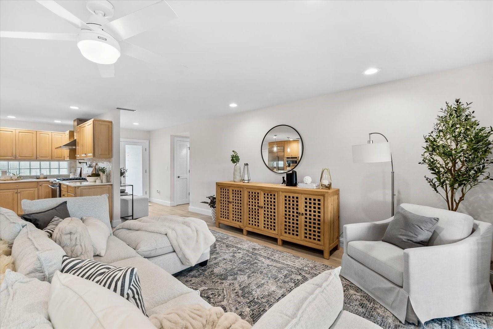 HOWARD ESTATES - Residential