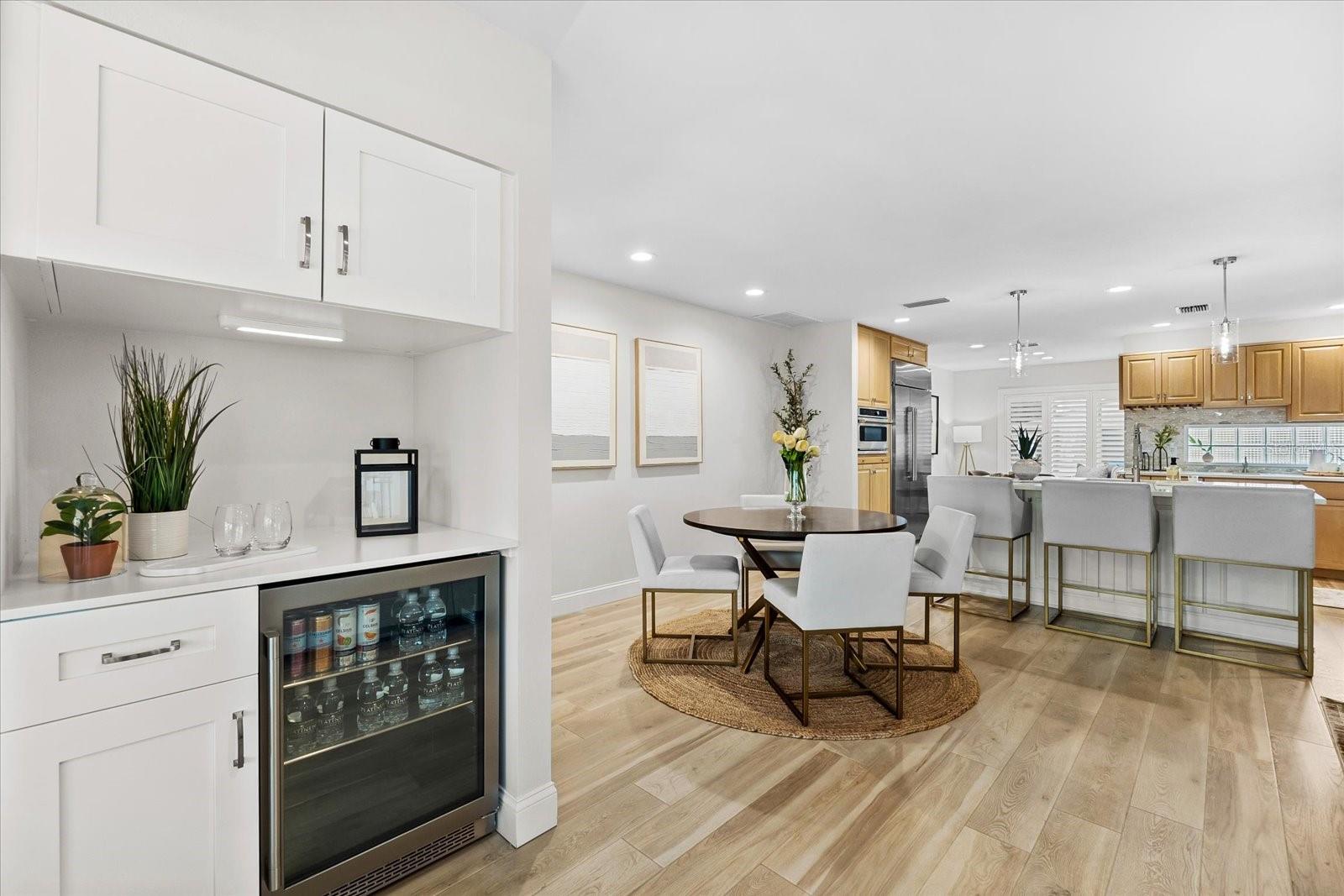 HOWARD ESTATES - Residential