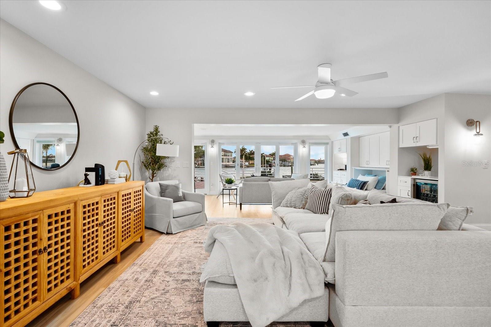 HOWARD ESTATES - Residential