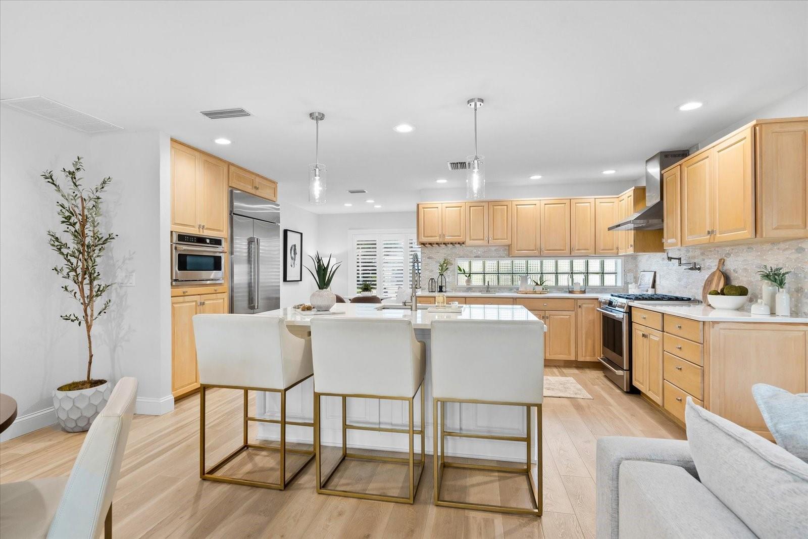 HOWARD ESTATES - Residential