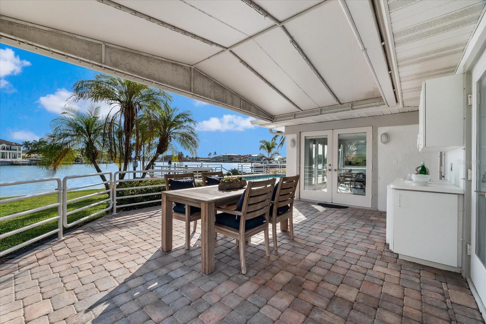 HOWARD ESTATES - Residential