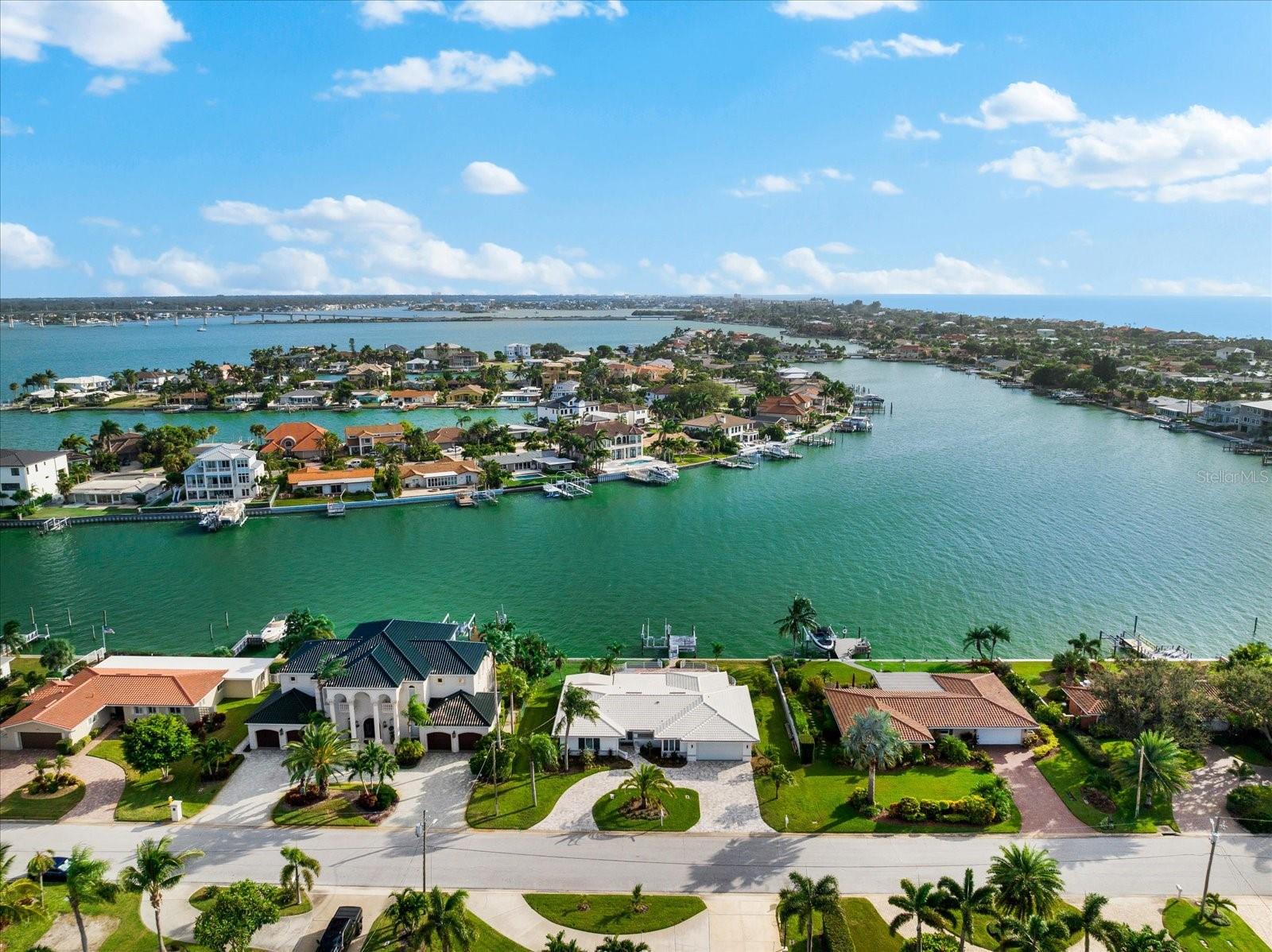 HOWARD ESTATES - Residential