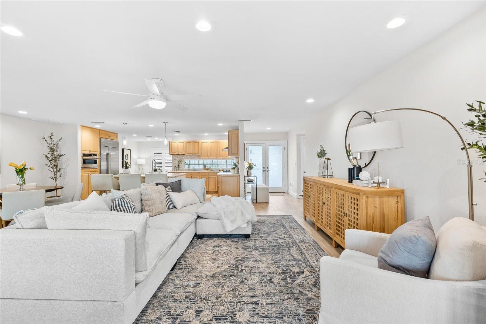 HOWARD ESTATES - Residential