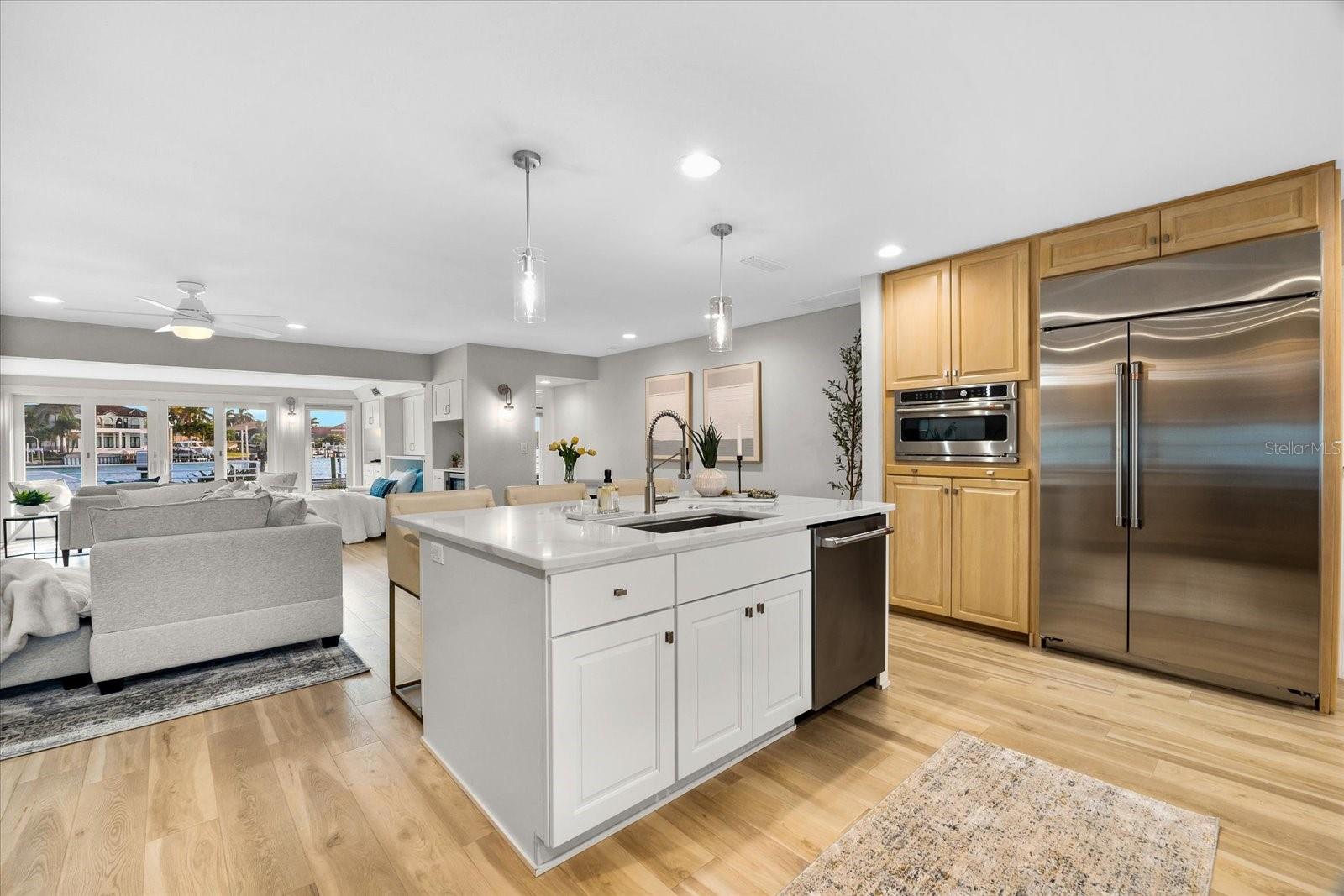 HOWARD ESTATES - Residential