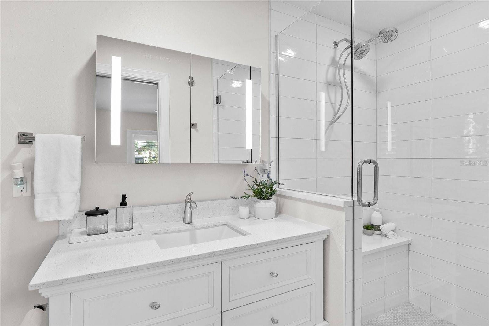 HOWARD ESTATES - Residential