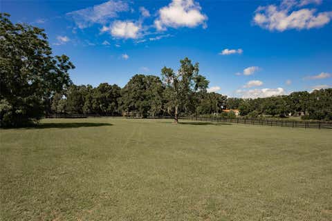 Tiny photo for 7660 SW 86 Lane, Ocala, FL 34476 (MLS # OM727189)