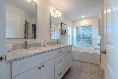 Tiny photo for 7660 SW 86 Lane, Ocala, FL 34476 (MLS # OM727189)