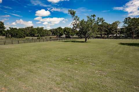 Tiny photo for 7660 SW 86 Lane, Ocala, FL 34476 (MLS # OM727189)