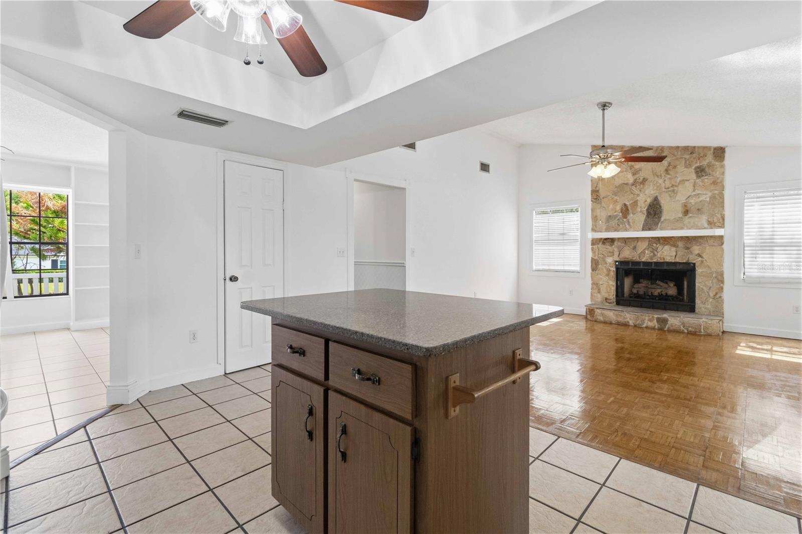 WALNUT HILLS UNIT 02 - Residential