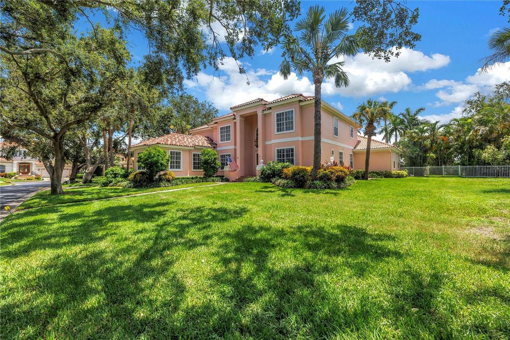 Photo of 4930 Sandpiper Lane S, St Petersburg, FL 33711 (MLS # TB8480282)