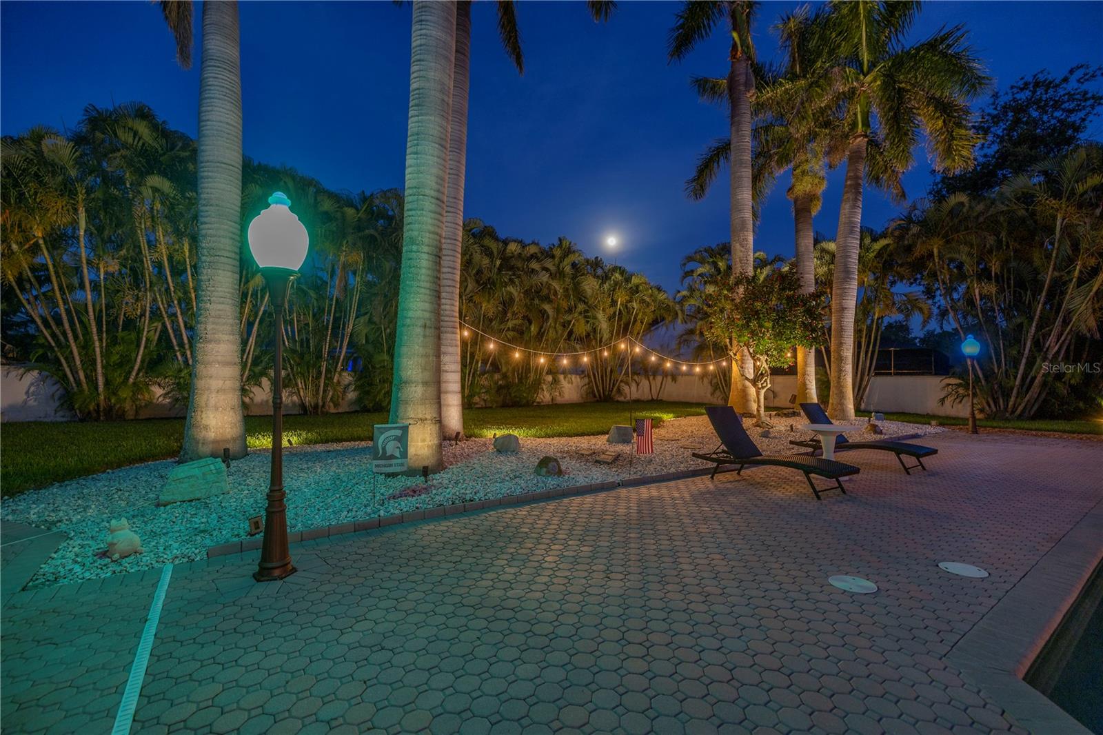 DOLPHIN CAY-PHASE 1 - Residential