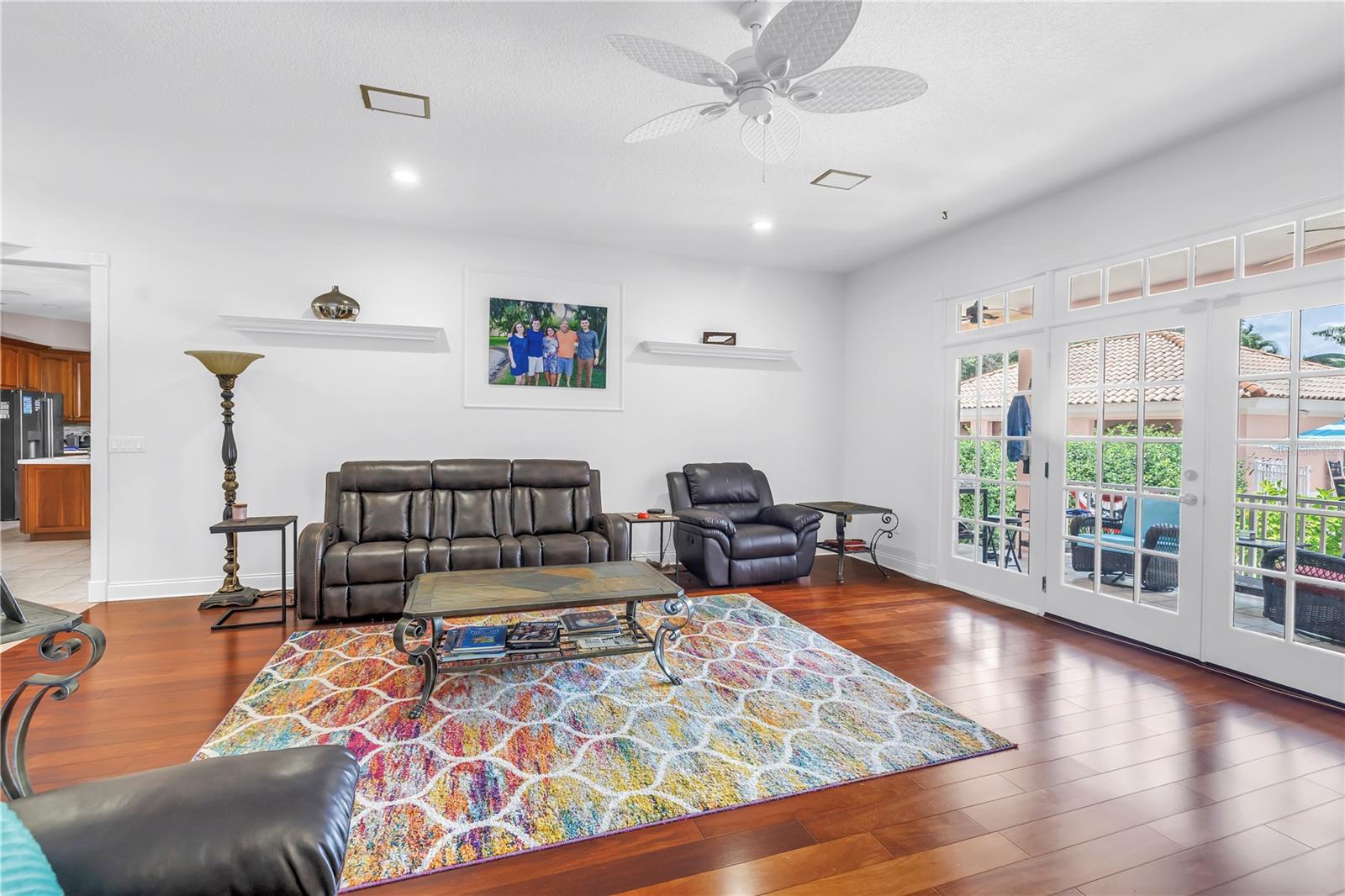 DOLPHIN CAY-PHASE 1 - Residential