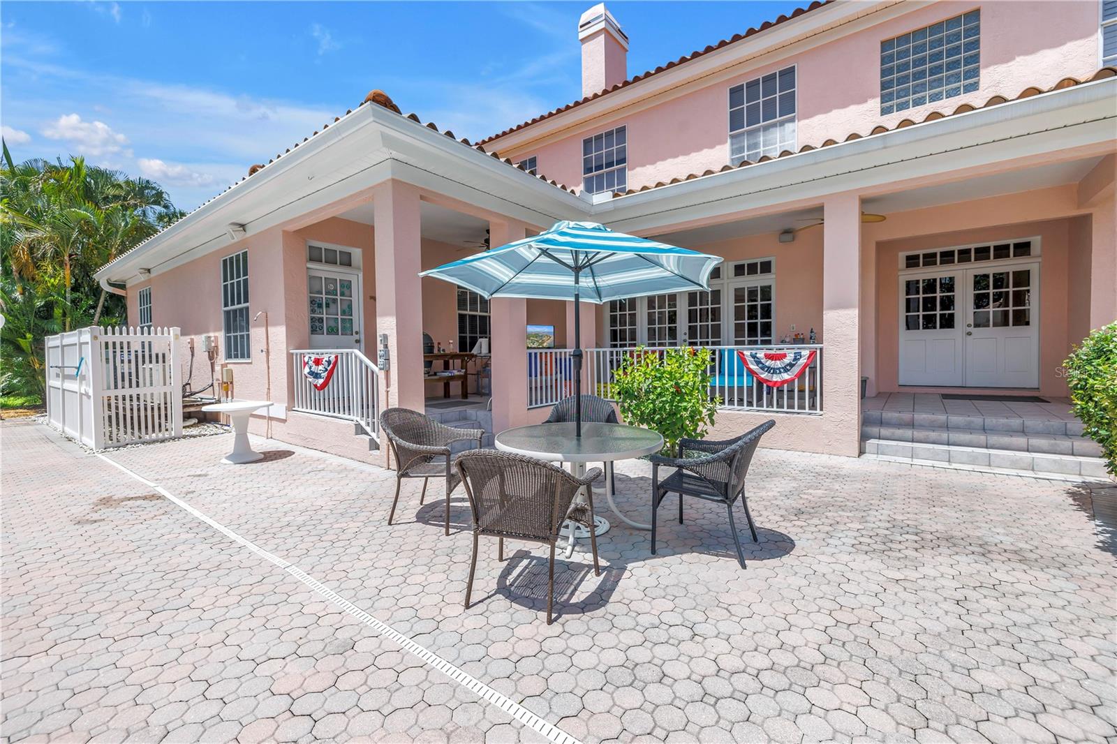 DOLPHIN CAY-PHASE 1 - Residential