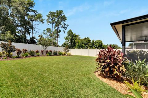 A home in LAKELAND