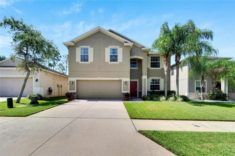 A home in LAKELAND