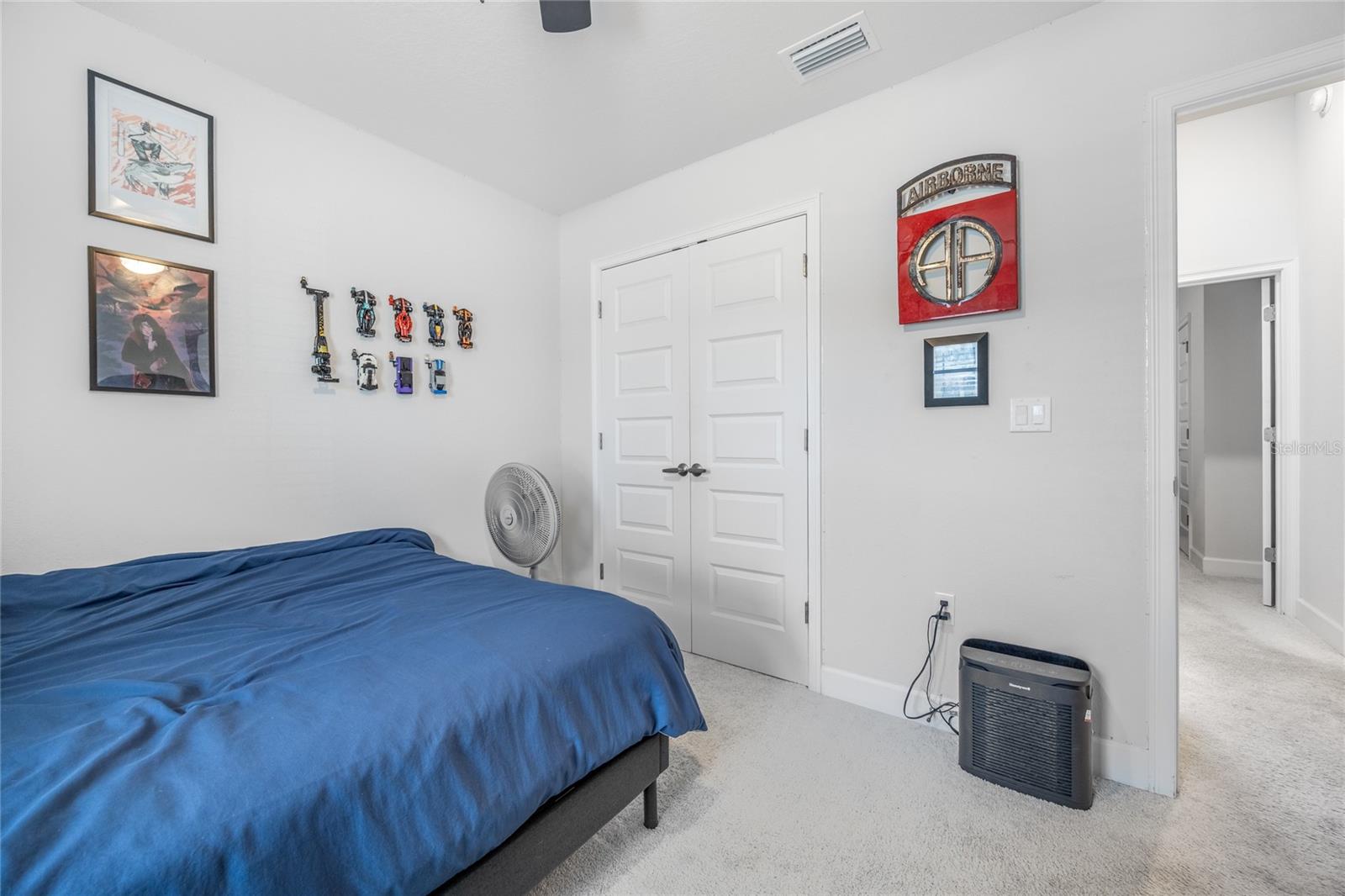 COUNTRY WAY SOUTH PH 1 PB 38 PG 79 - Residential