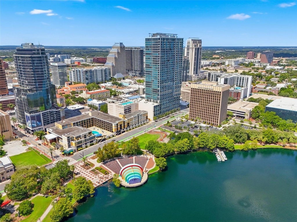 Photo of 150 E Robinson Street #802, Orlando, FL 32801 (MLS # O6441974)