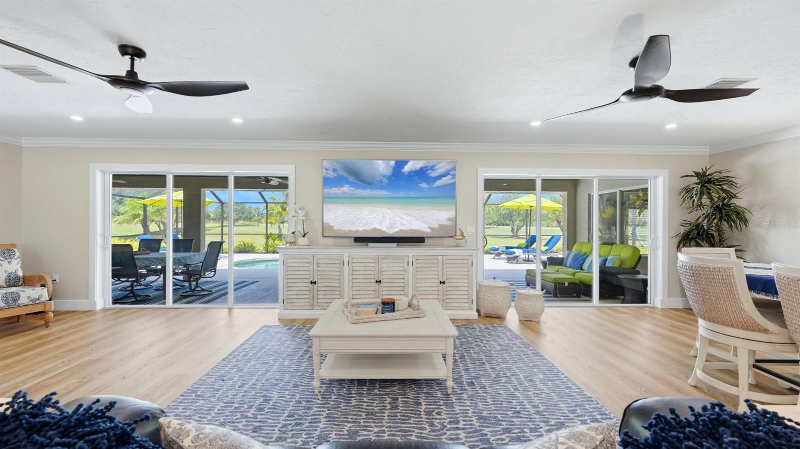JACARANDA COUNTRY CLUB WEST - Residential