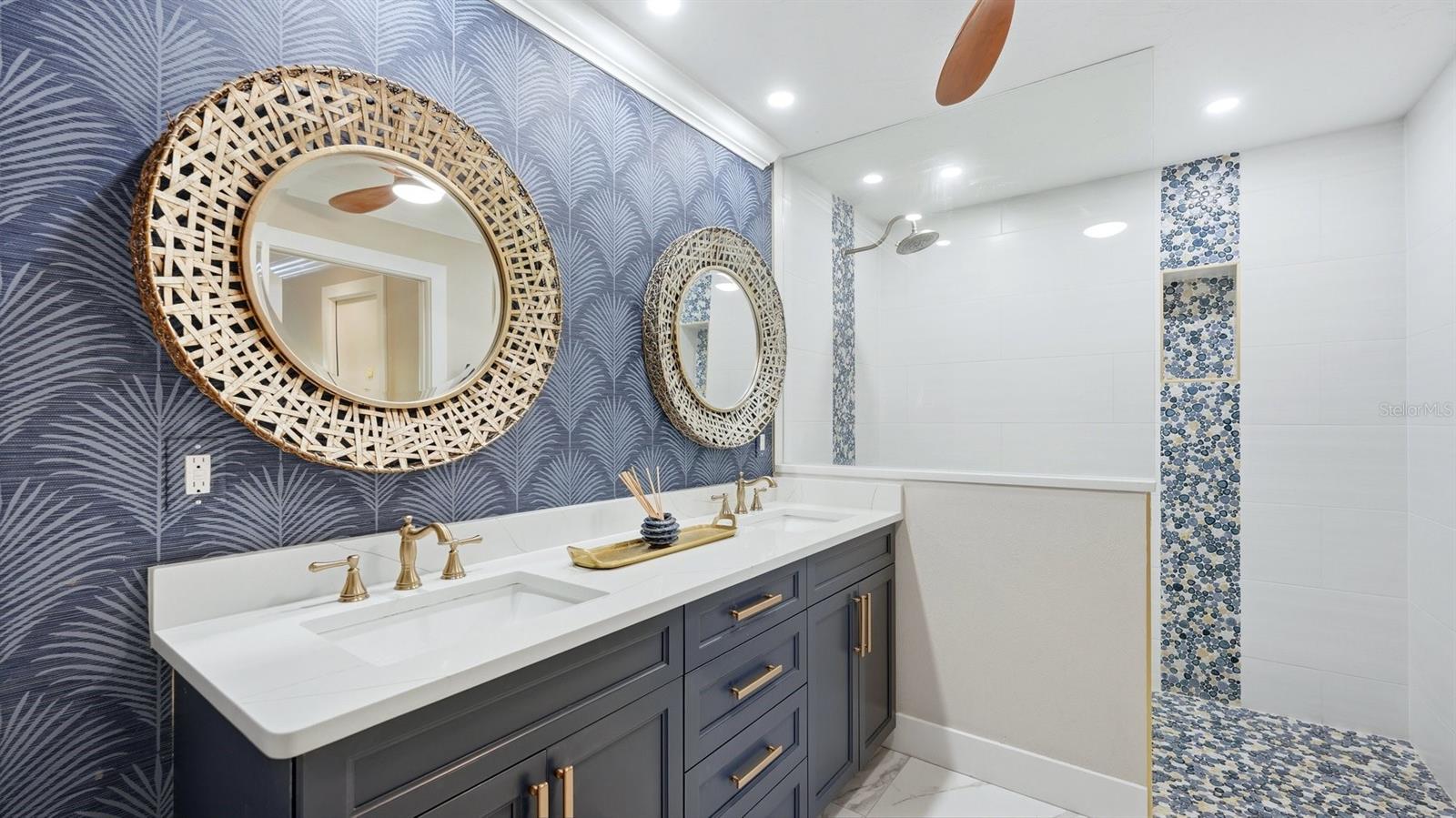 JACARANDA COUNTRY CLUB WEST - Residential