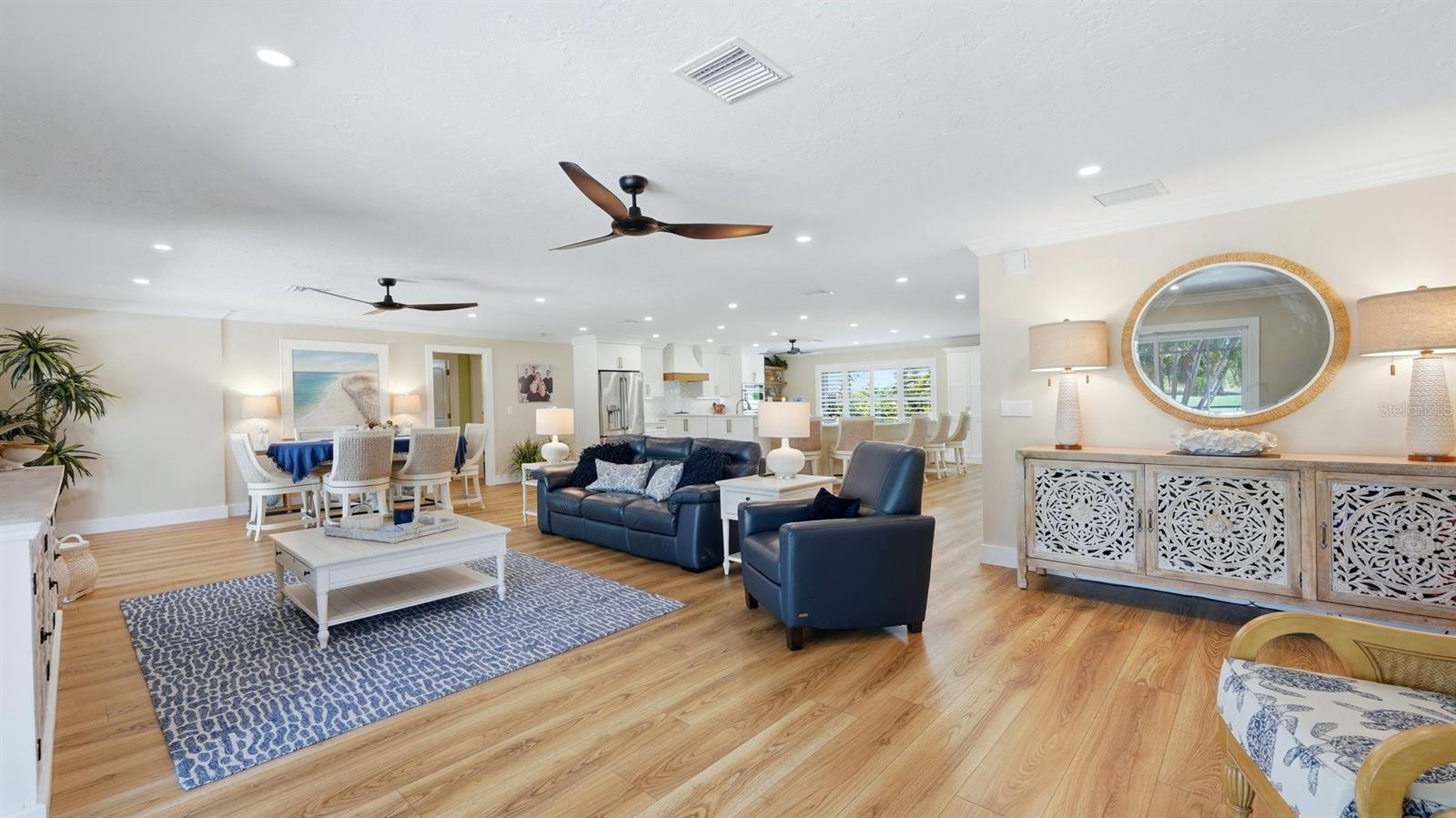 JACARANDA COUNTRY CLUB WEST - Residential