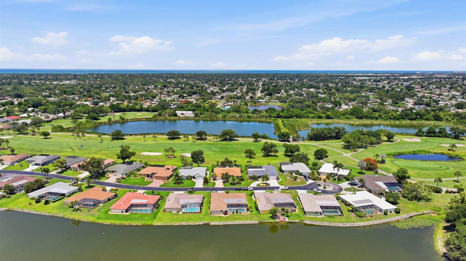 JACARANDA COUNTRY CLUB WEST - Residential