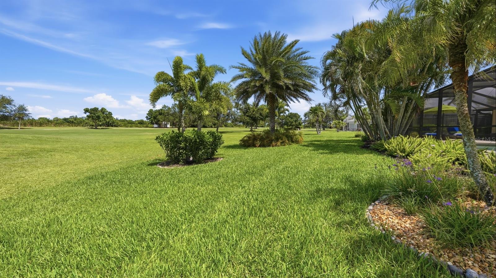 JACARANDA COUNTRY CLUB WEST - Residential