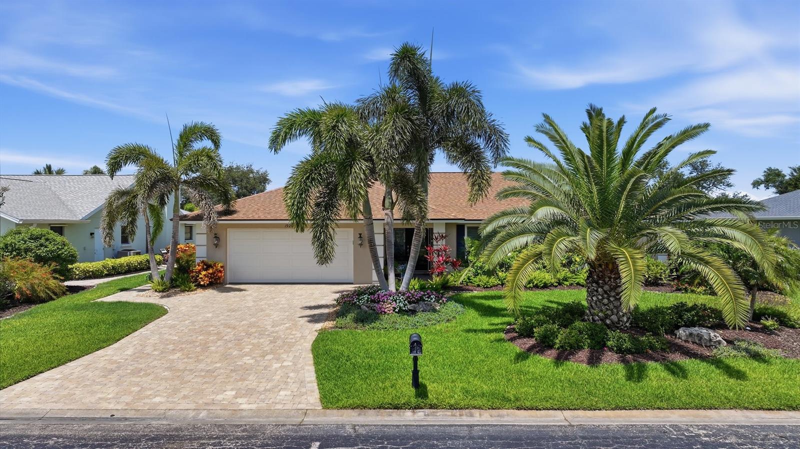JACARANDA COUNTRY CLUB WEST - Residential
