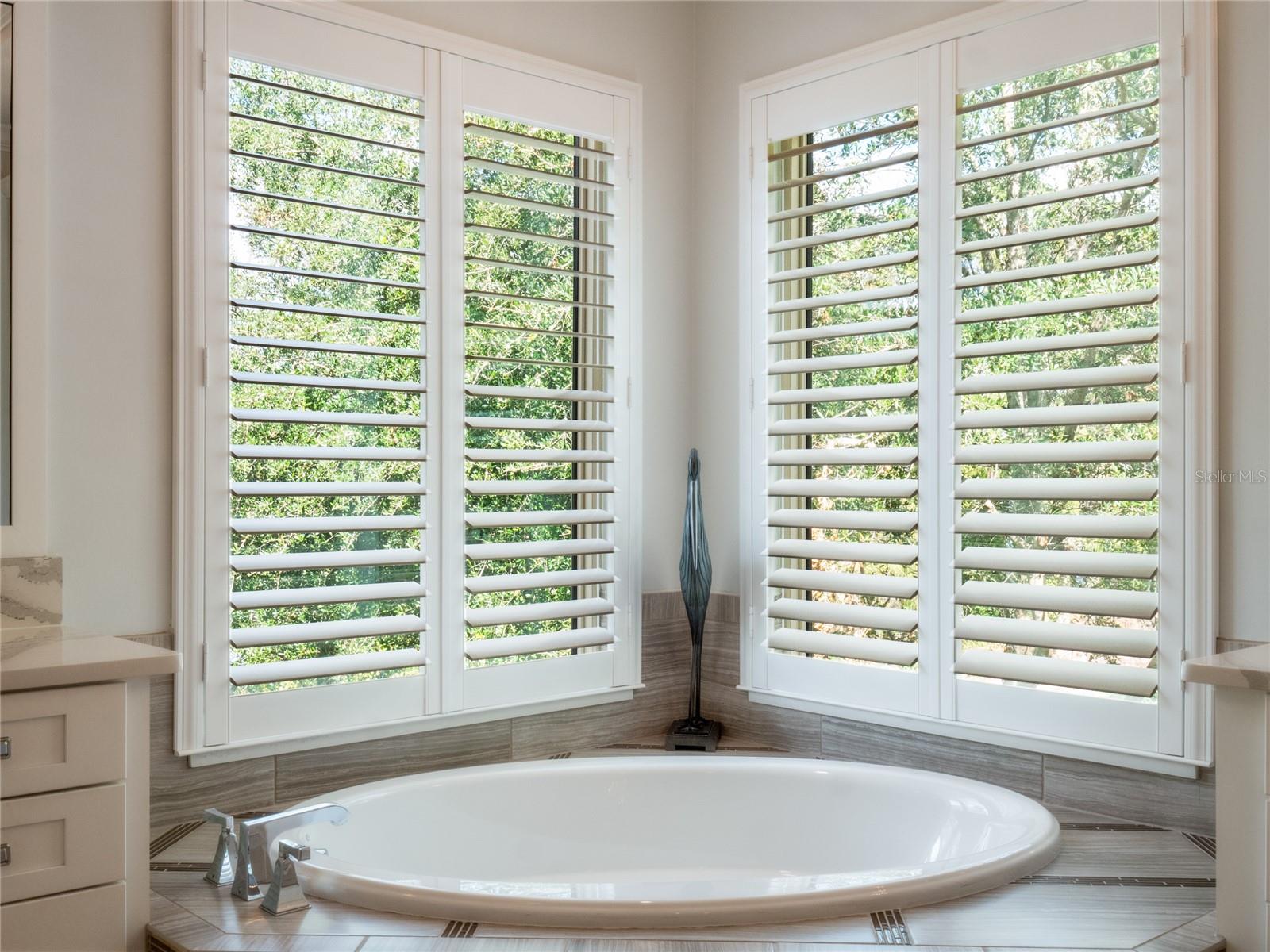 ROYAL CYPRESS PRESERVE - Residential