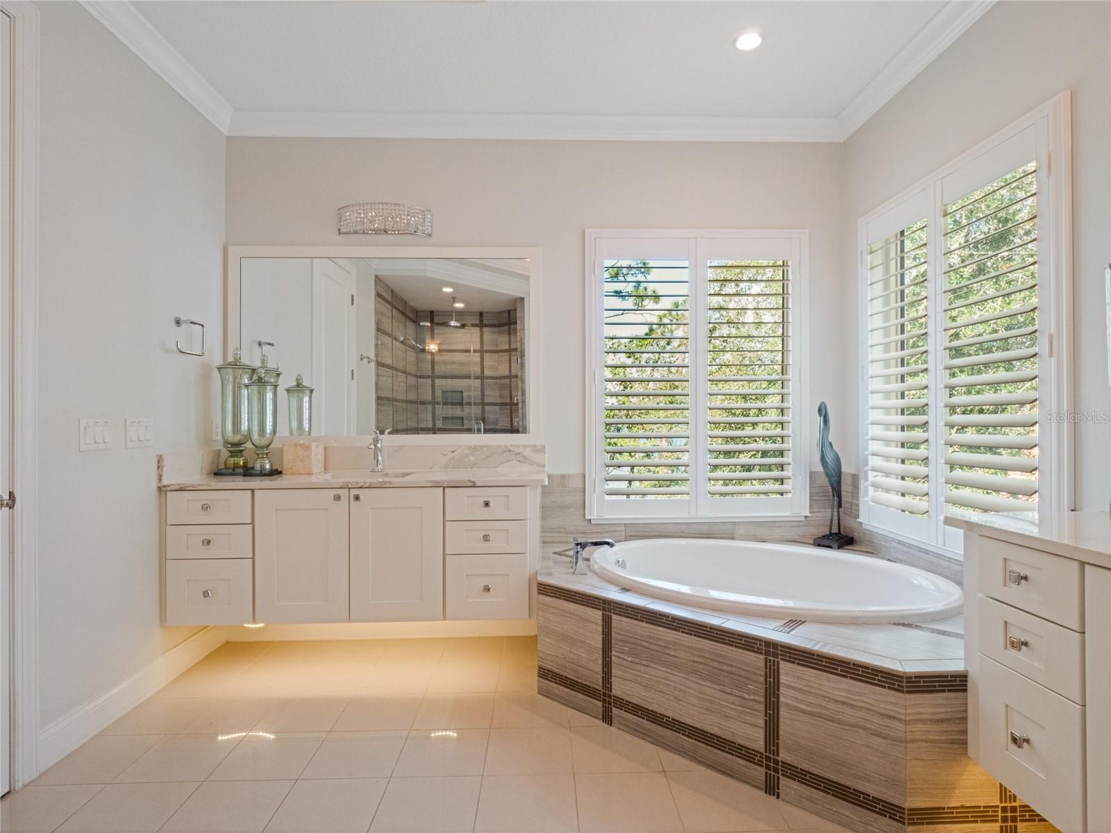 ROYAL CYPRESS PRESERVE - Residential