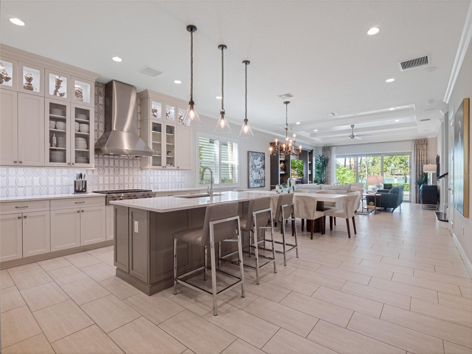 ROYAL CYPRESS PRESERVE - Residential