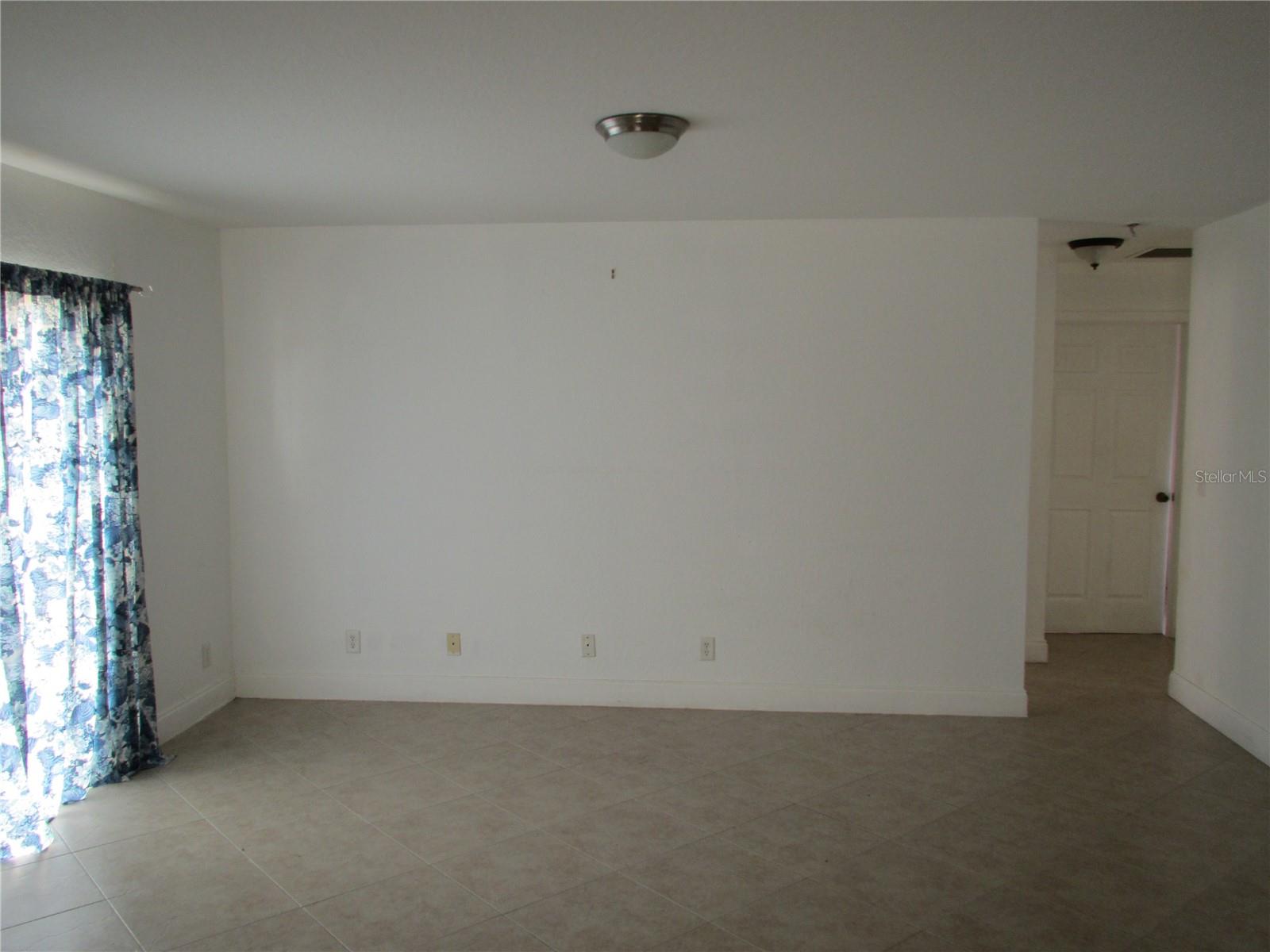 PORT CHARLOTTE SEC 96 02 - Residential Lease