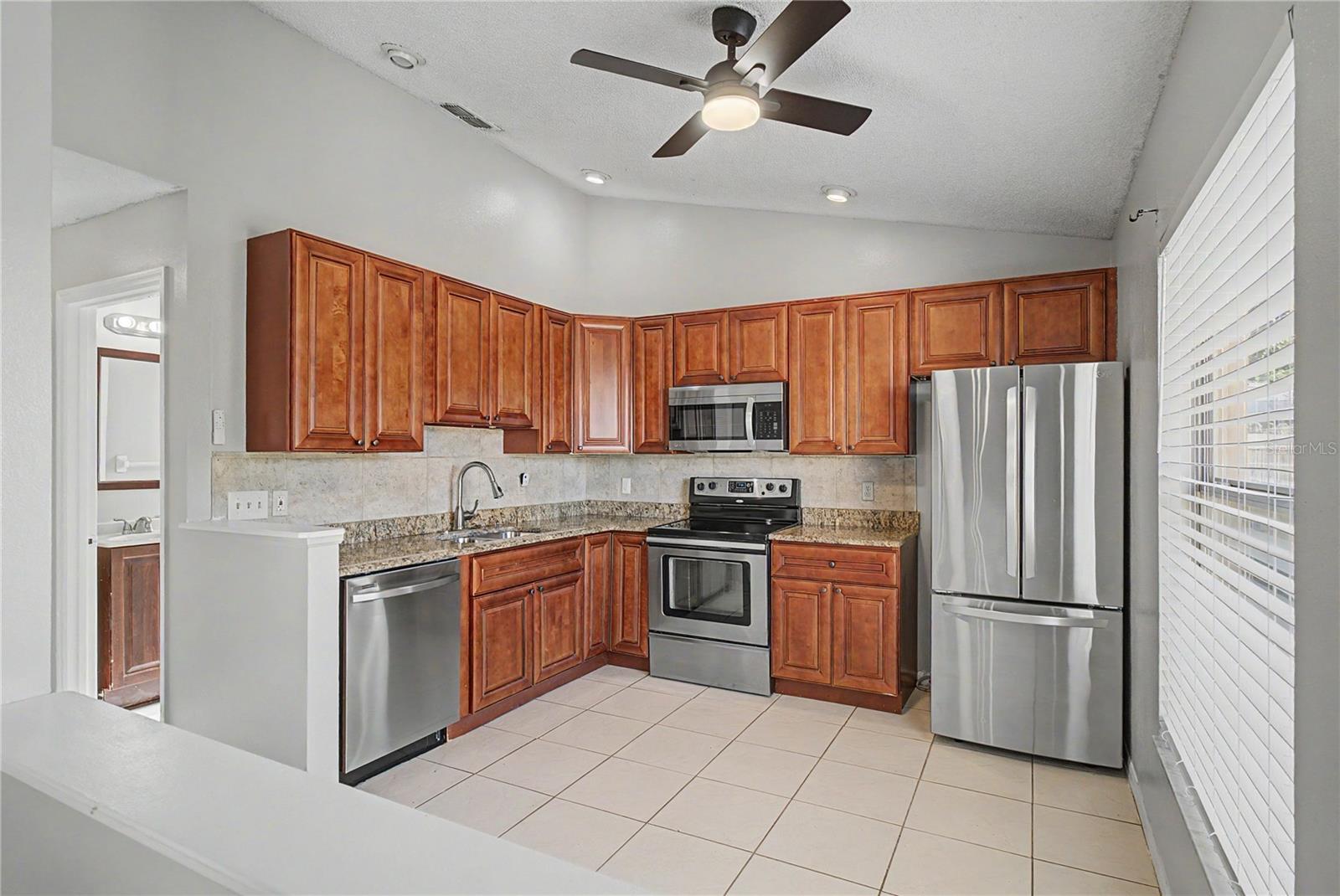 COUNTRY CHASE UNIT 2 24/91 LOT 73 - Residential