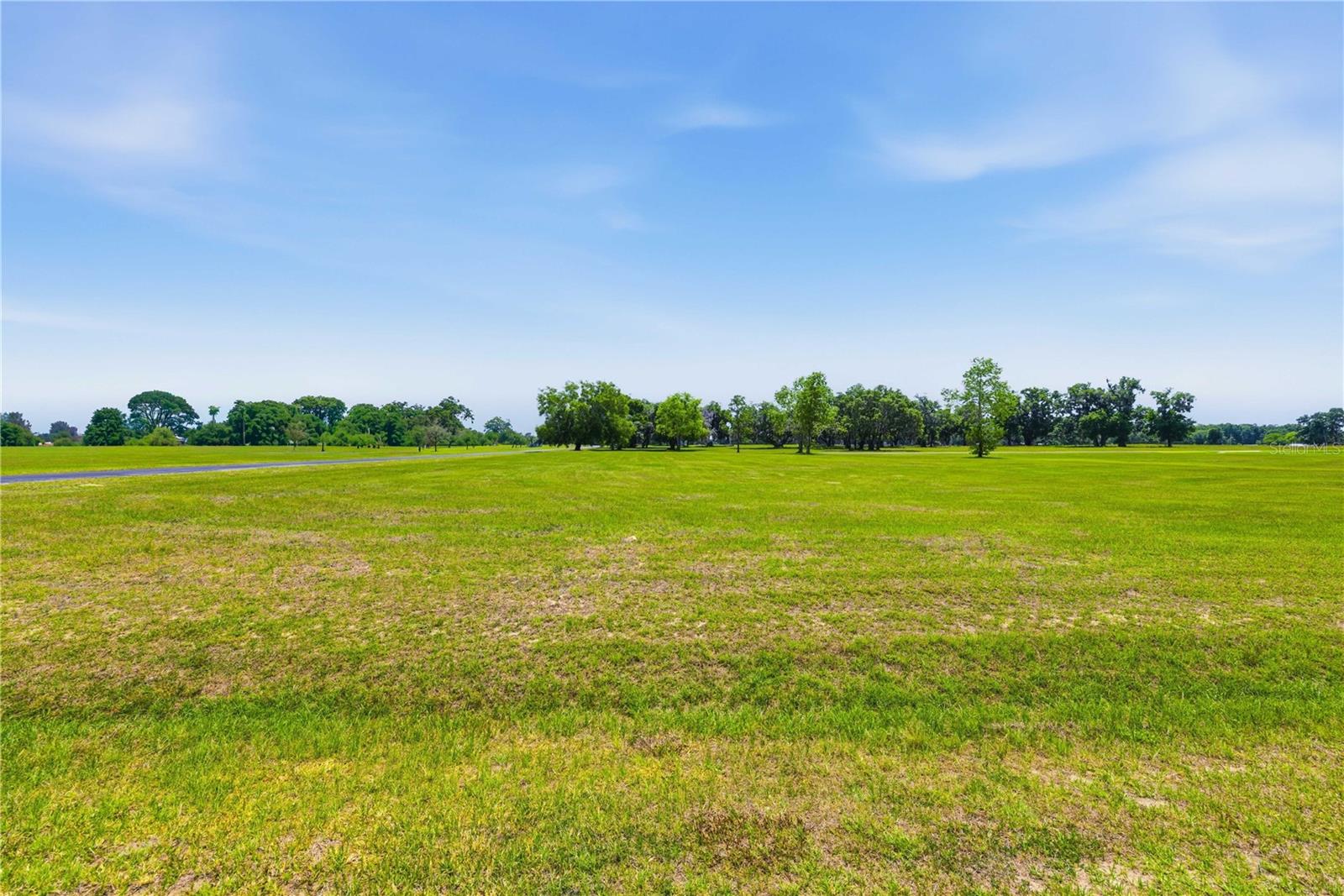 JUMBOLAIR AVIATION ESTATE - Land