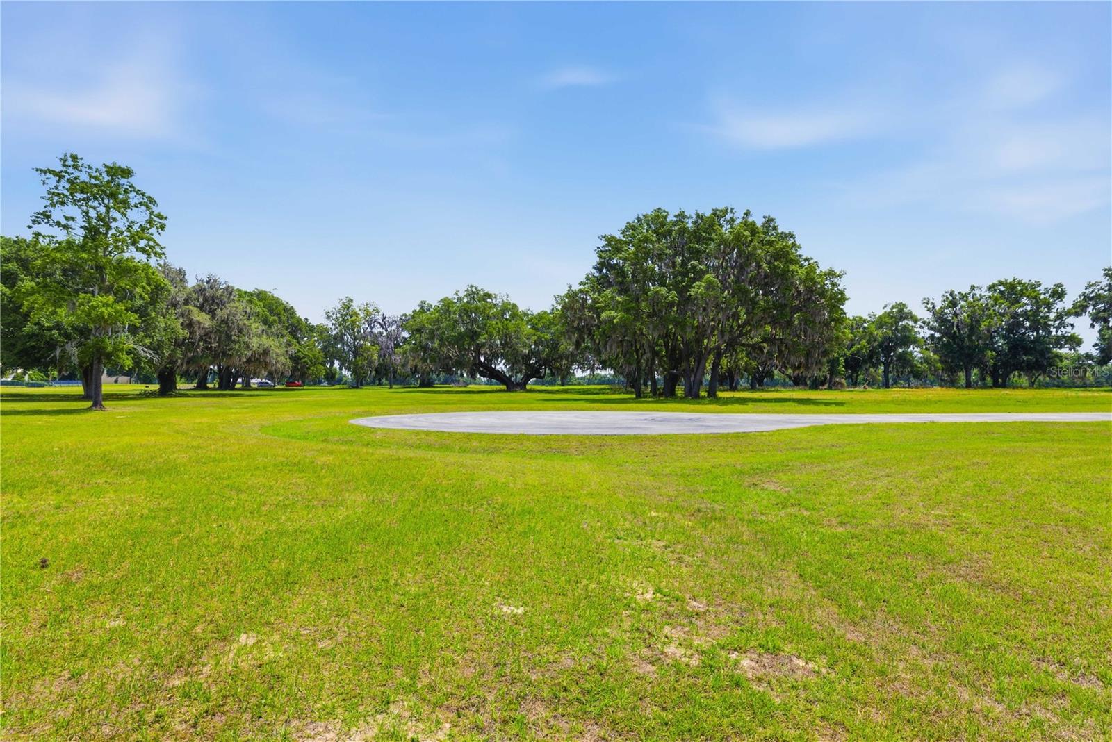 JUMBOLAIR AVIATION ESTATE - Land